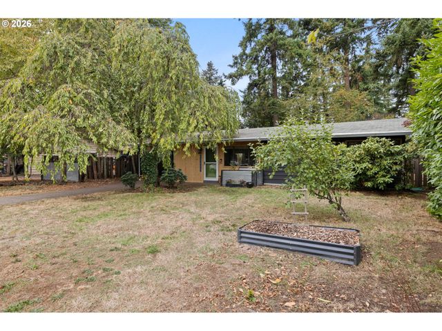 12445 Ne HASSALO St, Portland, OR 97230