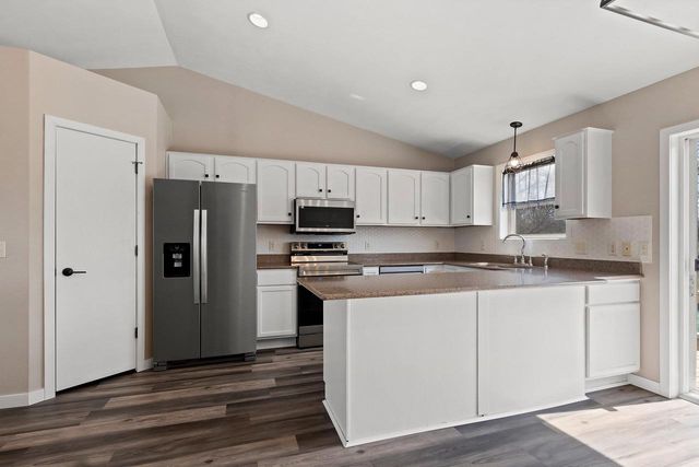 W6423 ROCKY MOUNTAIN DRIVE, Greenville, WI 54942