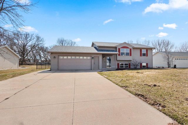 W6423 ROCKY MOUNTAIN DRIVE, Greenville, WI 54942