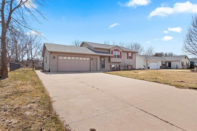 W6423 ROCKY MOUNTAIN DRIVE, Greenville, WI 54942
