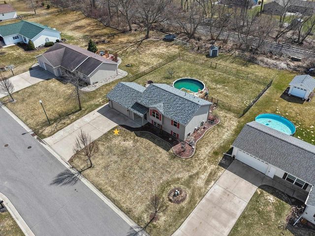 W6423 ROCKY MOUNTAIN DRIVE, Greenville, WI 54942