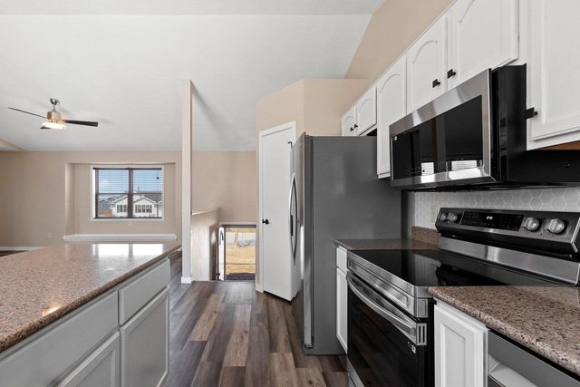 W6423 ROCKY MOUNTAIN DRIVE, Greenville, WI 54942