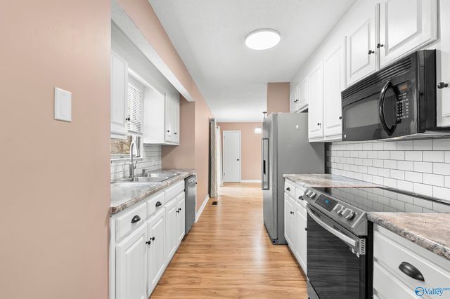 112 NE Jacque Jim Drive NE, Huntsville, AL 35810