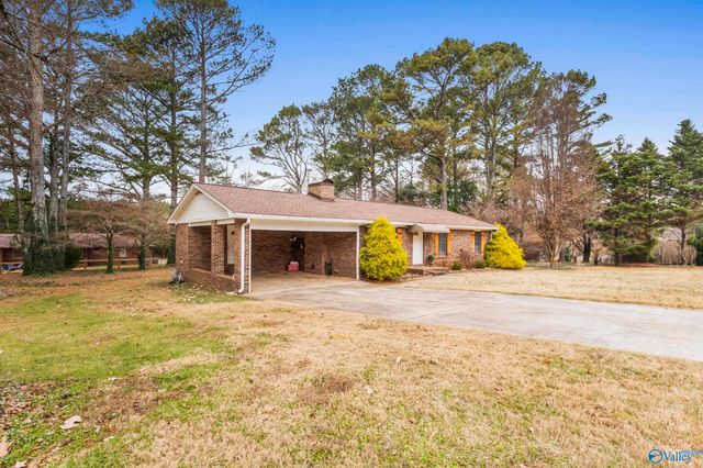 112 NE Jacque Jim Drive NE, Huntsville, AL 35810