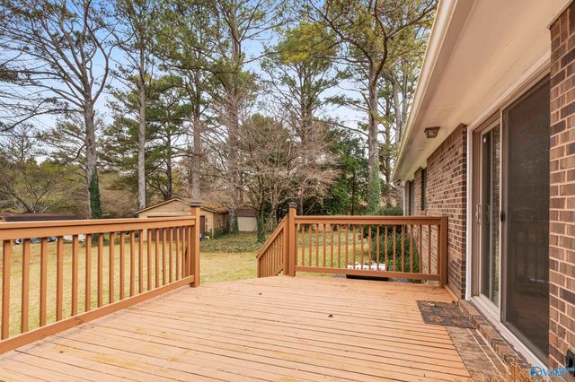 112 NE Jacque Jim Drive NE, Huntsville, AL 35810