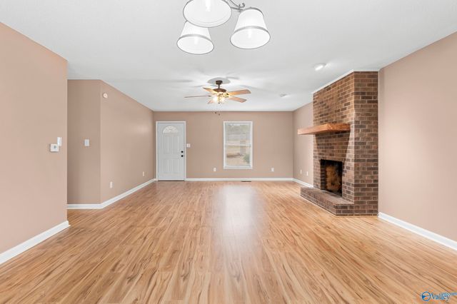 112 NE Jacque Jim Drive NE, Huntsville, AL 35810