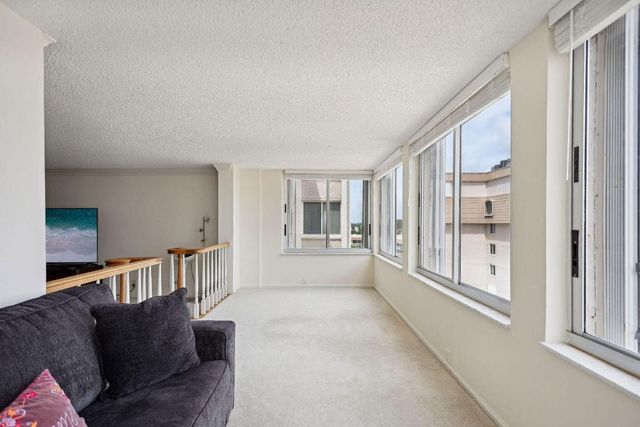 2000 S Ocean Boulevard 605, Delray Beach, FL 33483