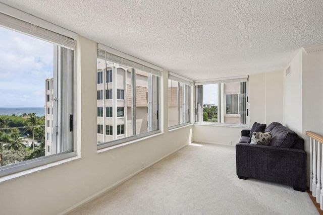 2000 S Ocean Boulevard 605, Delray Beach, FL 33483