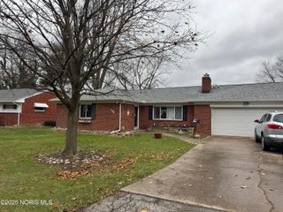 3340 Muirfield Avenue, Toledo, OH 43614