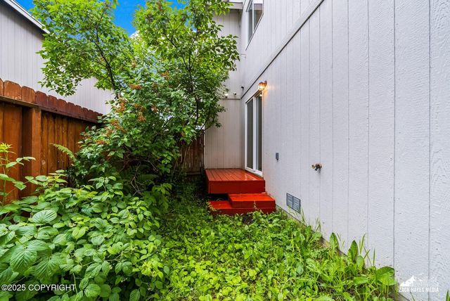2578 Glacier Street, #8, Anchorage, AK 99508