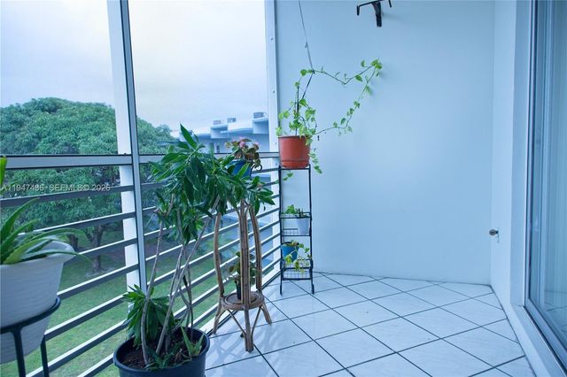 2309 Park Lane 304, Hollywood, FL 33021