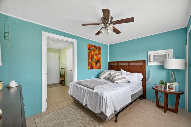 16700 Henry Morgan Road, Galveston, TX 77554