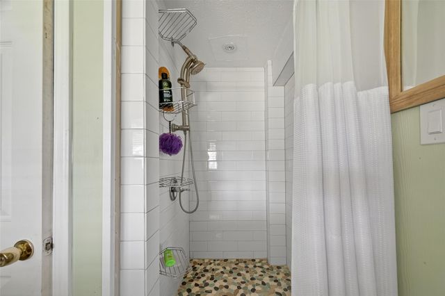 16700 Henry Morgan Road, Galveston, TX 77554