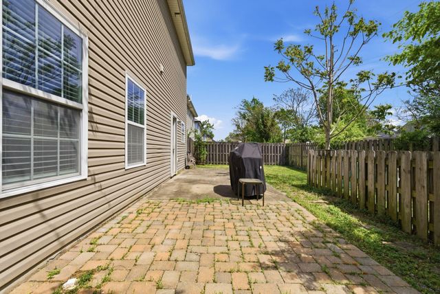 408 Cunningham Lane, Lexington, KY 40508