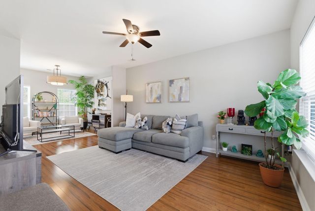 408 Cunningham Lane, Lexington, KY 40508