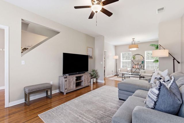 408 Cunningham Lane, Lexington, KY 40508