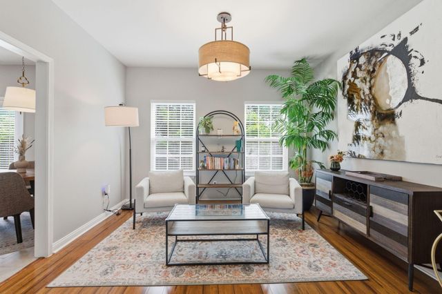 408 Cunningham Lane, Lexington, KY 40508
