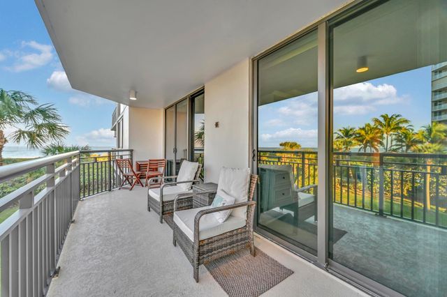 2800 N Highway A1a 302, Hutchinson Island, FL 34949