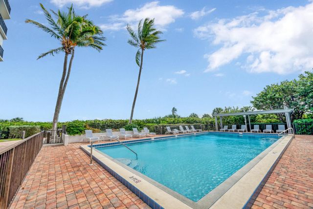 2800 N Highway A1a 302, Hutchinson Island, FL 34949