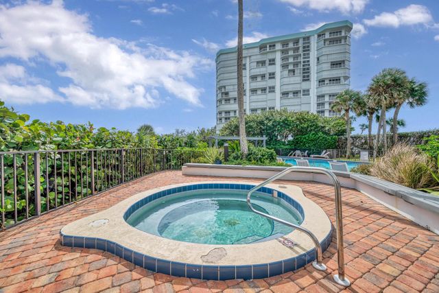 2800 N Highway A1a 302, Hutchinson Island, FL 34949