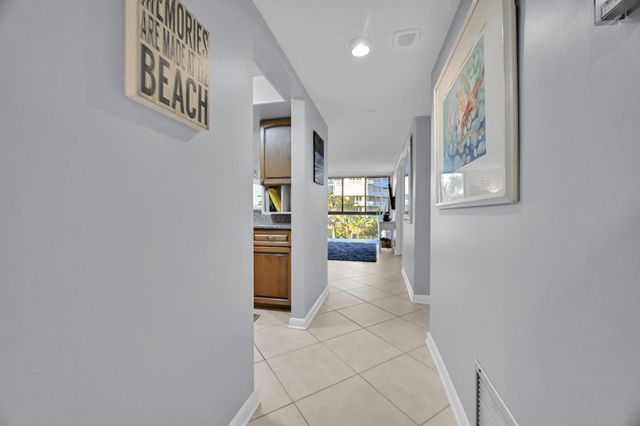 2800 N Highway A1a 302, Hutchinson Island, FL 34949