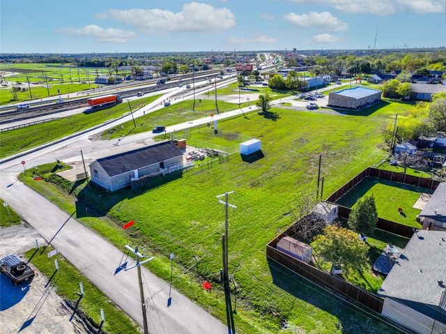 813 E Lamar Street, Royse City, TX 75189