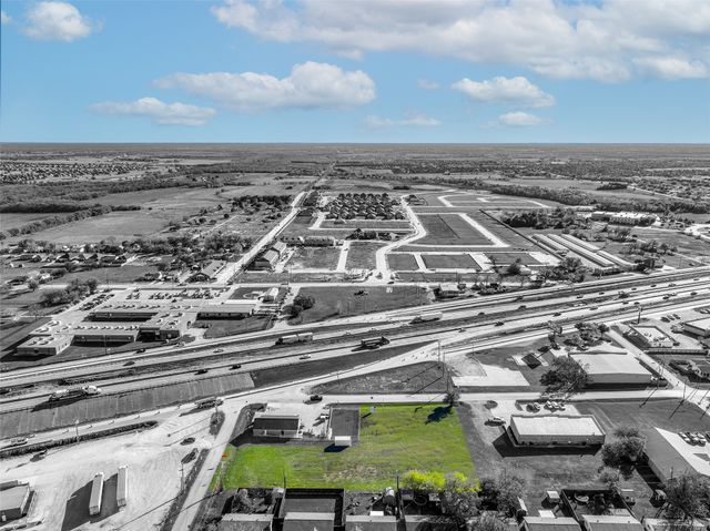 813 E Lamar Street, Royse City, TX 75189