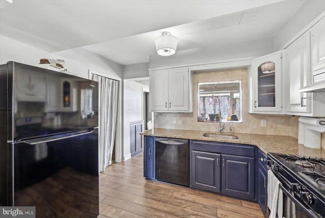 355 HIBBS AVE, Glenolden, PA 19036