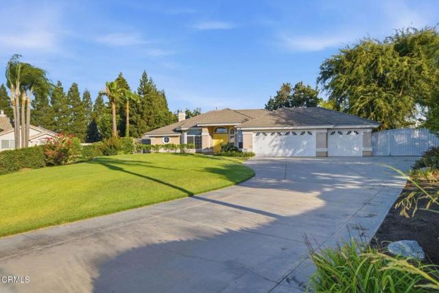 15331 Mabel Court, Bakersfield, CA 93314