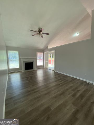 5600 Sugar Crossing Drive, Sugar Hill, GA 30518