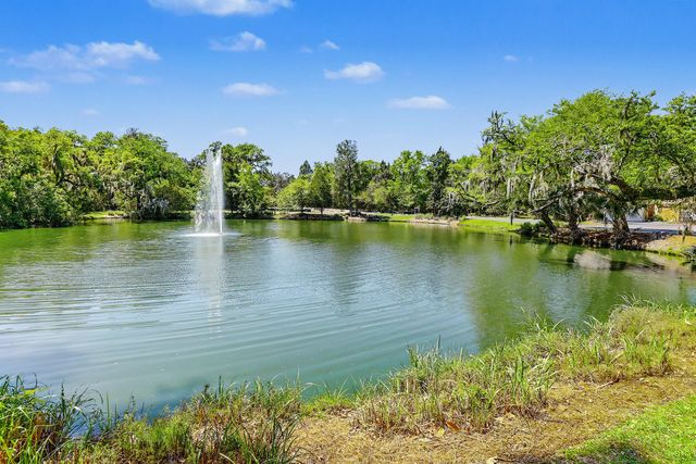 8354 Childs Cove, North Charleston, SC 29418