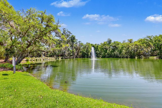 8354 Childs Cove, North Charleston, SC 29418