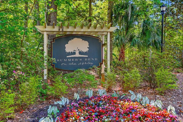 8354 Childs Cove, North Charleston, SC 29418