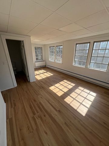 37 Clinton Rd, Melrose, MA 02176