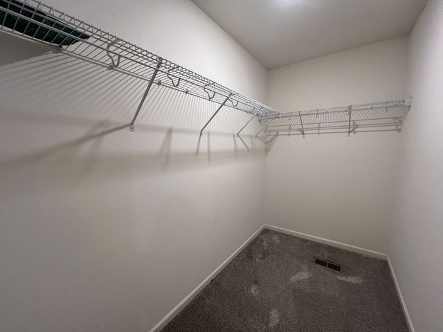 614 Flanagan Drive, Minooka, IL 60447