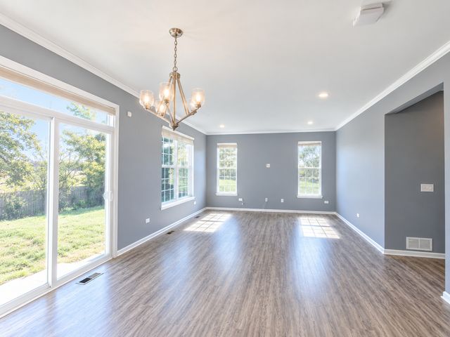 614 Flanagan Drive, Minooka, IL 60447