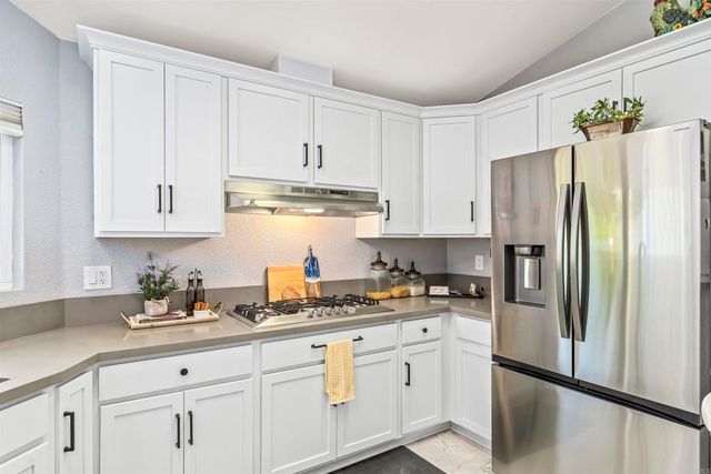 2010 W San Marcos Blvd #26, San Marcos, CA 92078