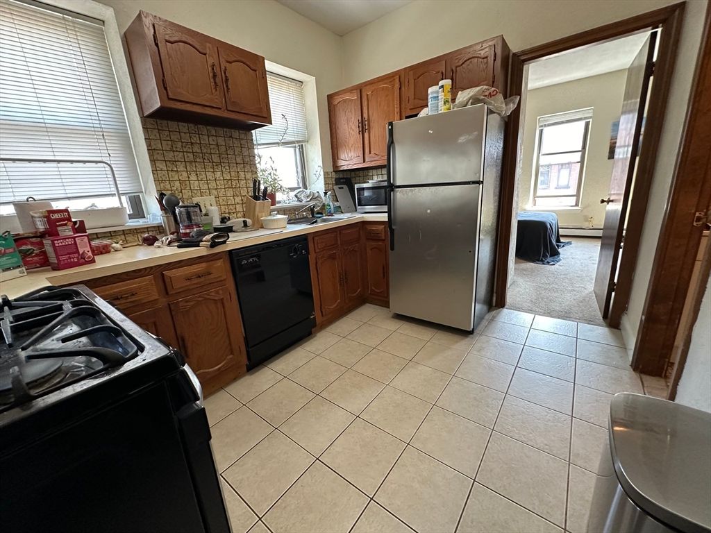 8 Westland Ave 4R, Boston, MA 02115