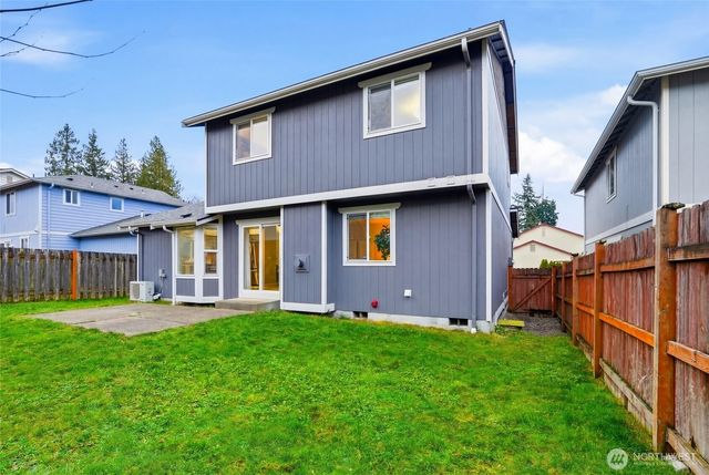 14925 19th Avenue W, Lynnwood, WA 98087