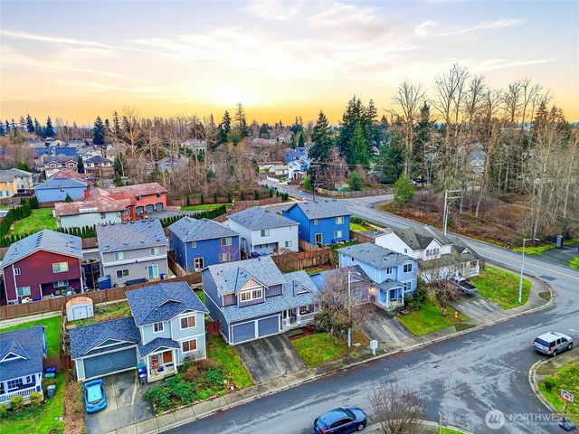 14925 19th Avenue W, Lynnwood, WA 98087