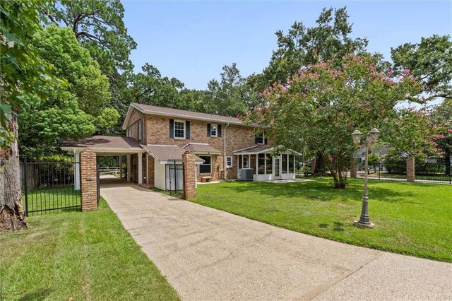 906 Azalea Road, Mobile, AL 36693