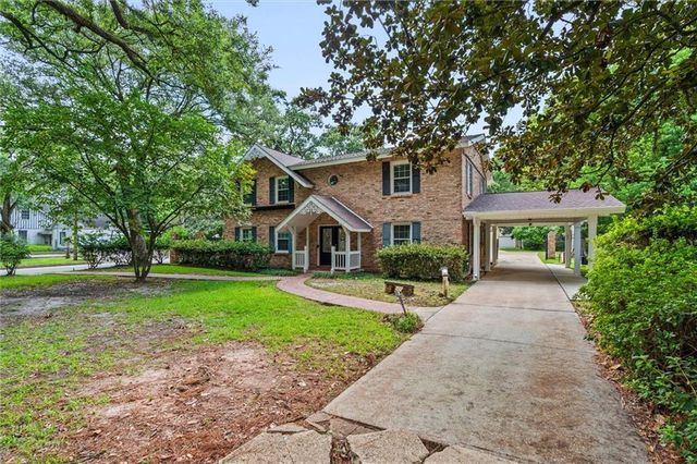 906 Azalea Road, Mobile, AL 36693