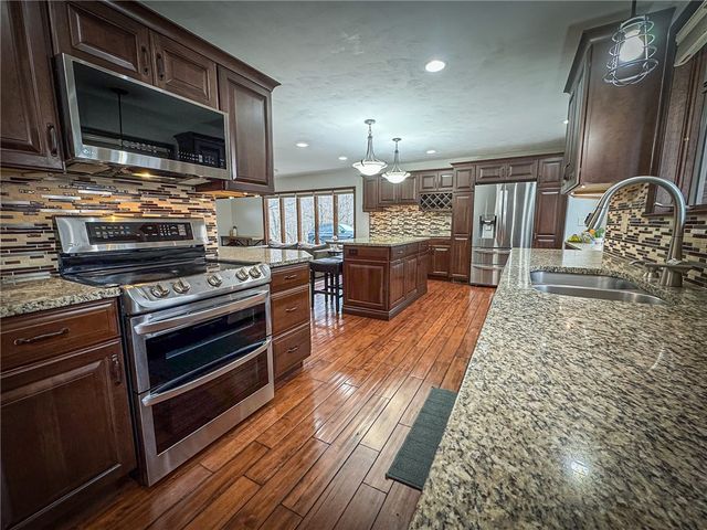 706 Clearfield Rd, Clearfield Twp, PA 16034