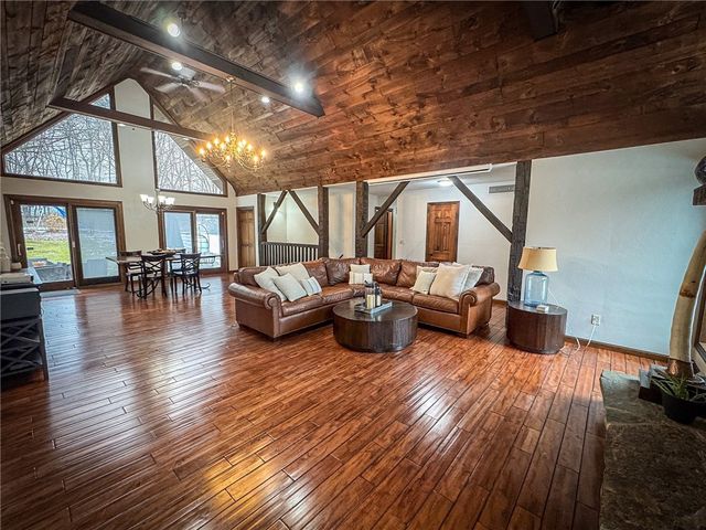 706 Clearfield Rd, Clearfield Twp, PA 16034