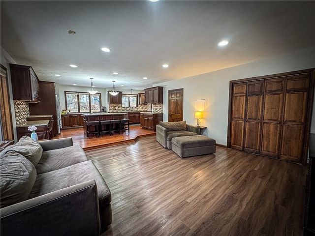 706 Clearfield Rd, Clearfield Twp, PA 16034