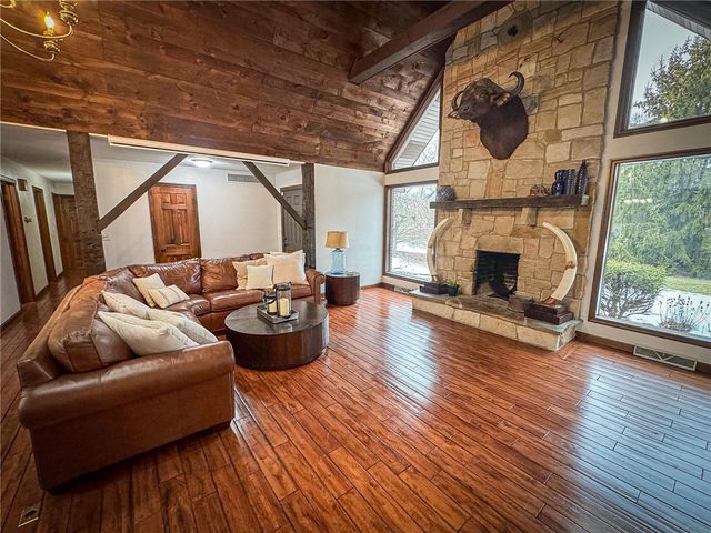 706 Clearfield Rd, Clearfield Twp, PA 16034