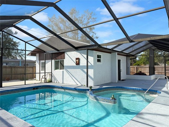 5010 LAHAINA DRIVE, Sarasota, FL 34232