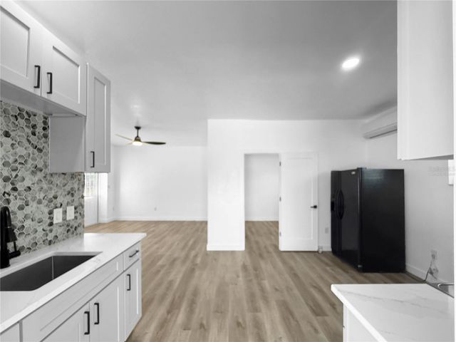 5010 LAHAINA DRIVE, Sarasota, FL 34232