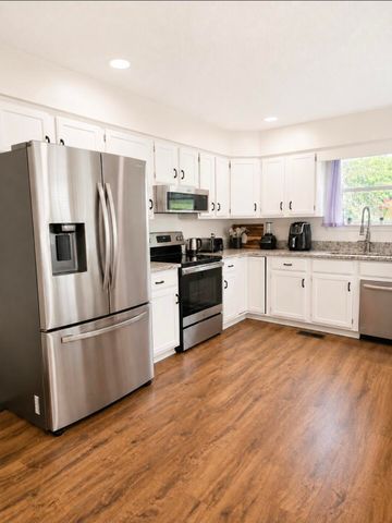 424 Hickory Street, Ringgold, GA 30736