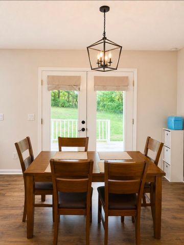 424 Hickory Street, Ringgold, GA 30736